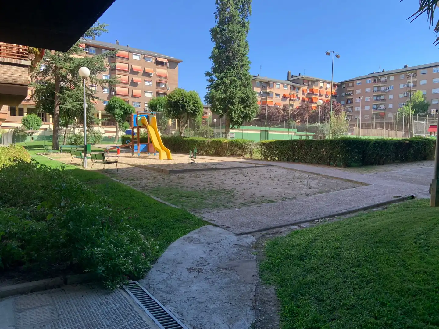 Pis en venda a Avenida de Baunatal, Santa Bárbara - La Zaporra