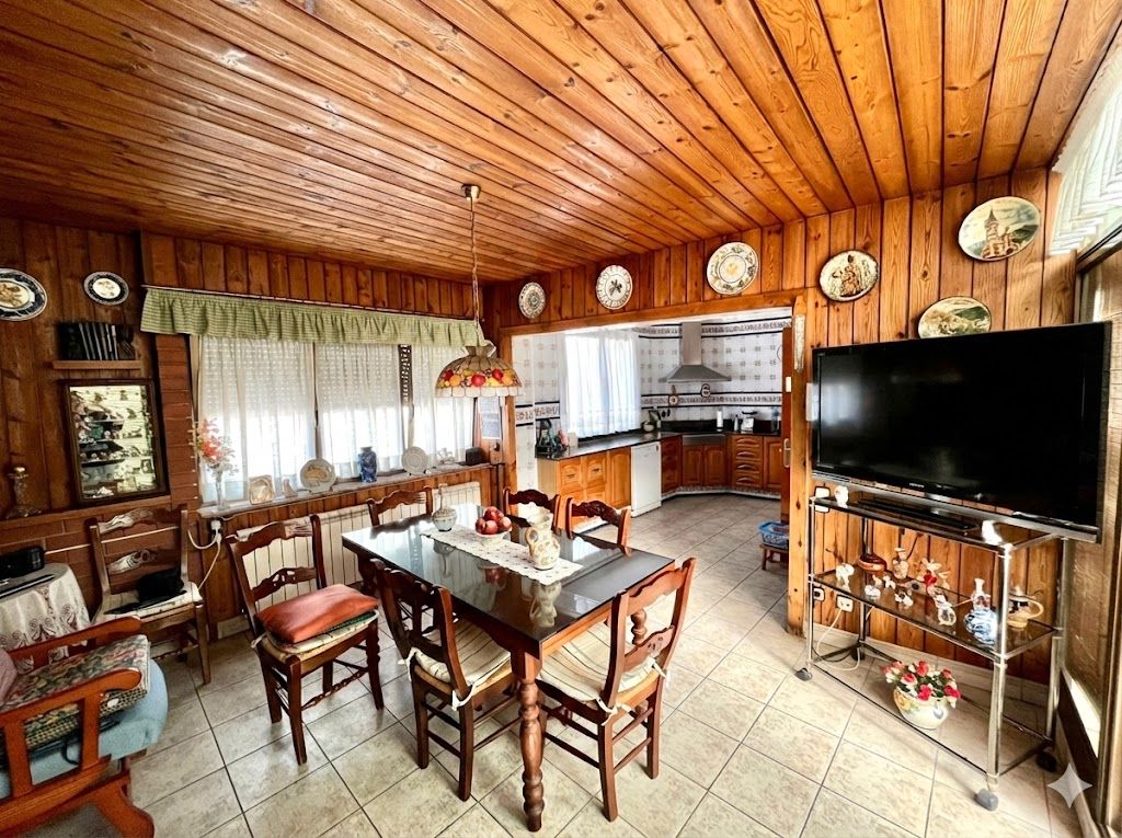 Cuina de Casa o xalet en venda en Sant Vicenç de Castellet amb Aire condicionat, Calefacció i Terrassa