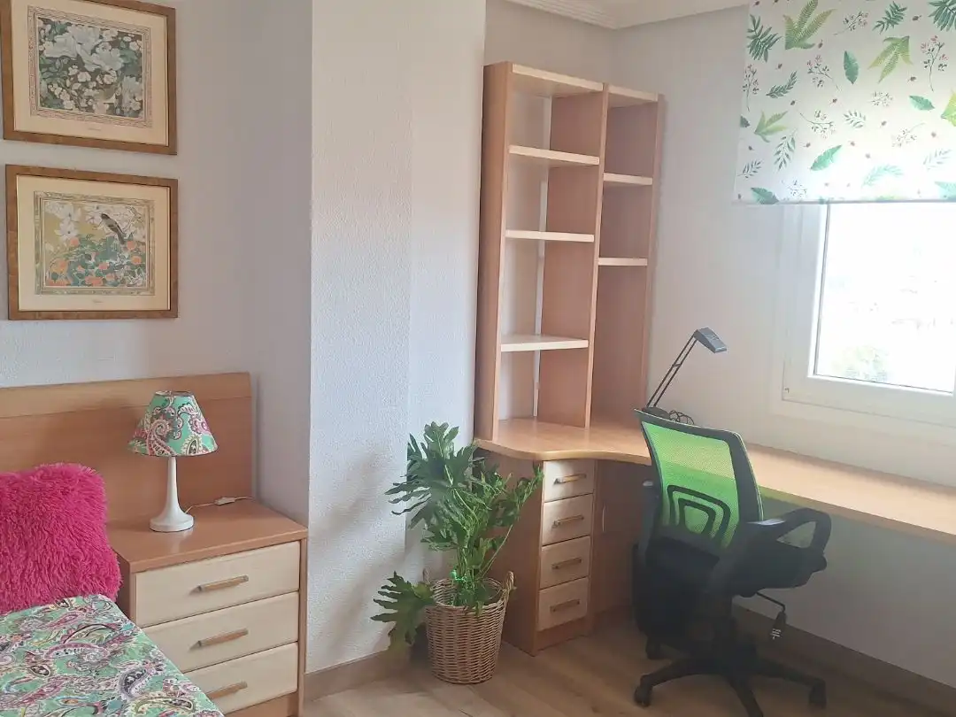 Piso en venta en Los Ángeles - Cruz de Caravaca