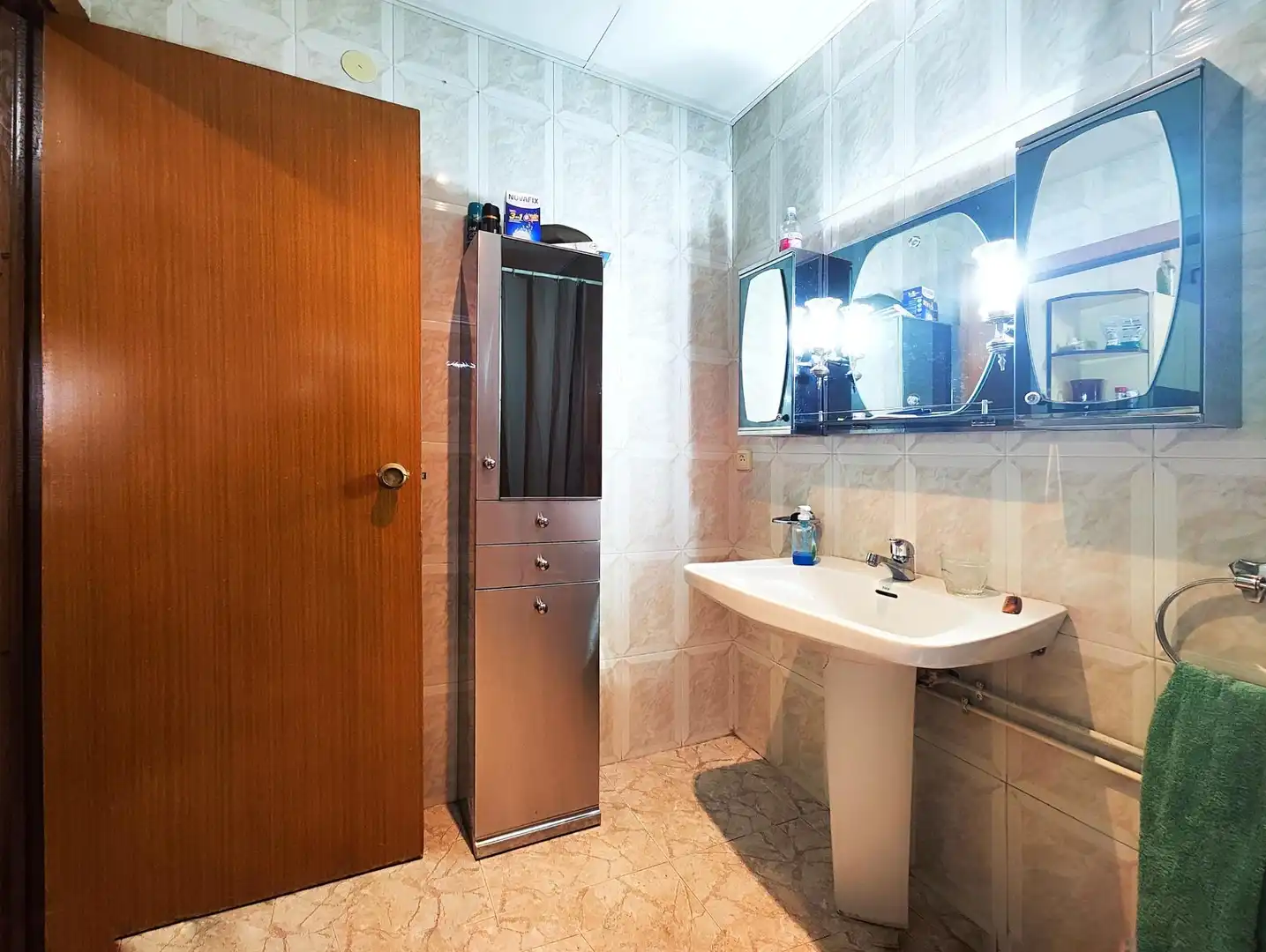 Houses for sale in Calle Goya, 40, Centro