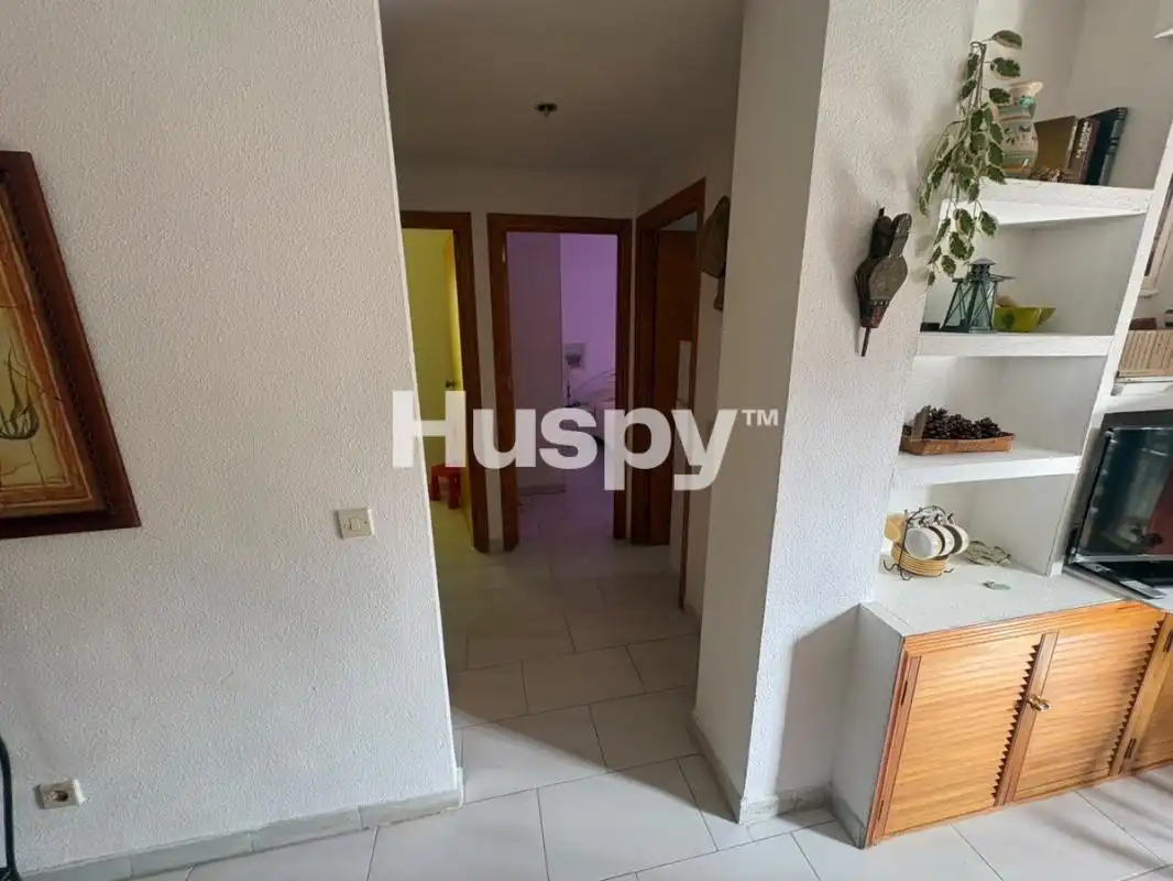 Casa aparellada amb terrassa en venda a Avenida de Islantilla, imagen 2