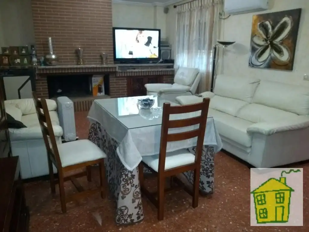 Casa con terrazza in vendita a Andújar