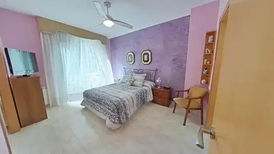Habitación de Casa o chalet en venta en Santa Perpètua de Mogoda con Aire acondicionado, Calefacción y Jardín privado