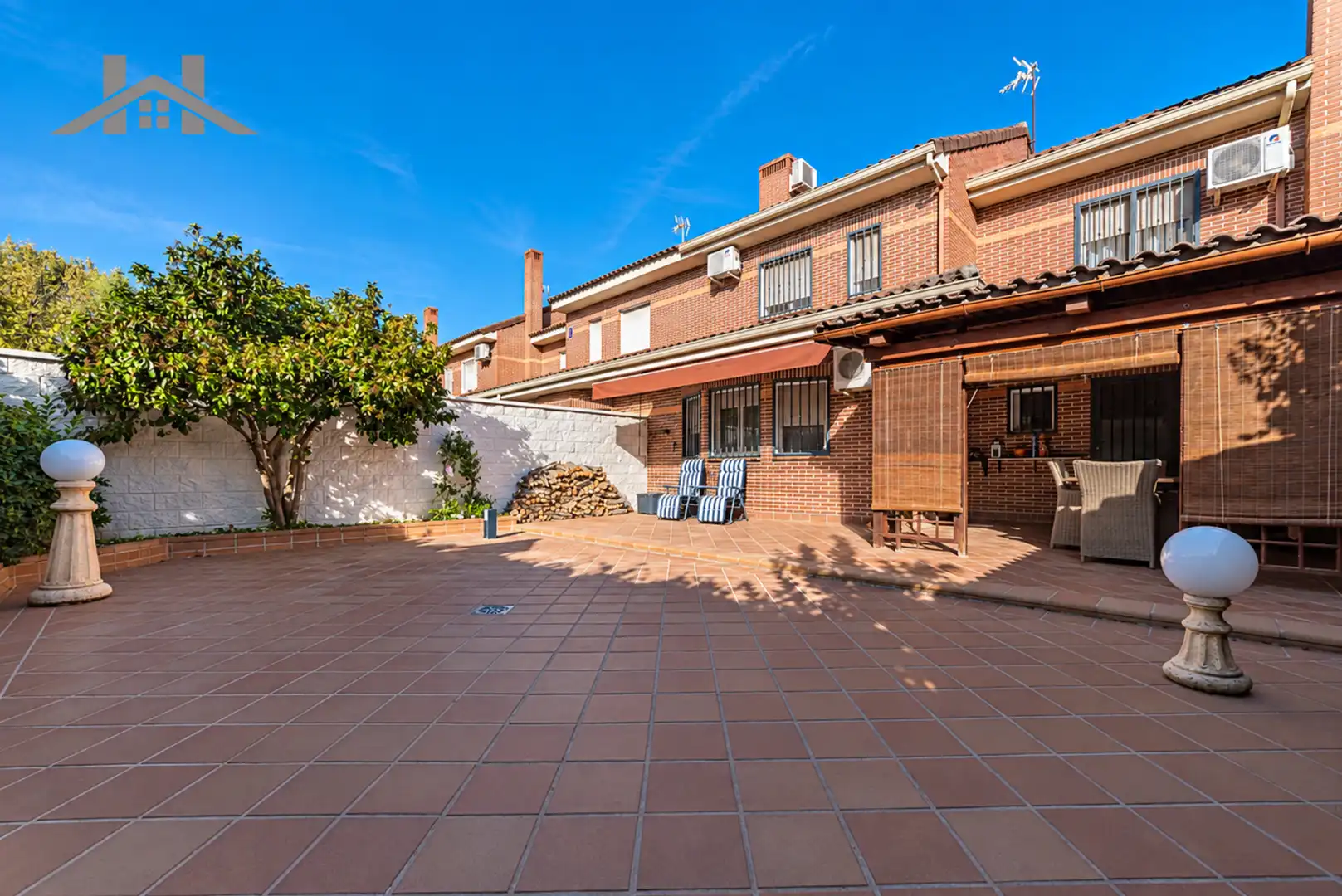 Maison mitoyenne avec jardin à vendre à Paseo de las Vegas