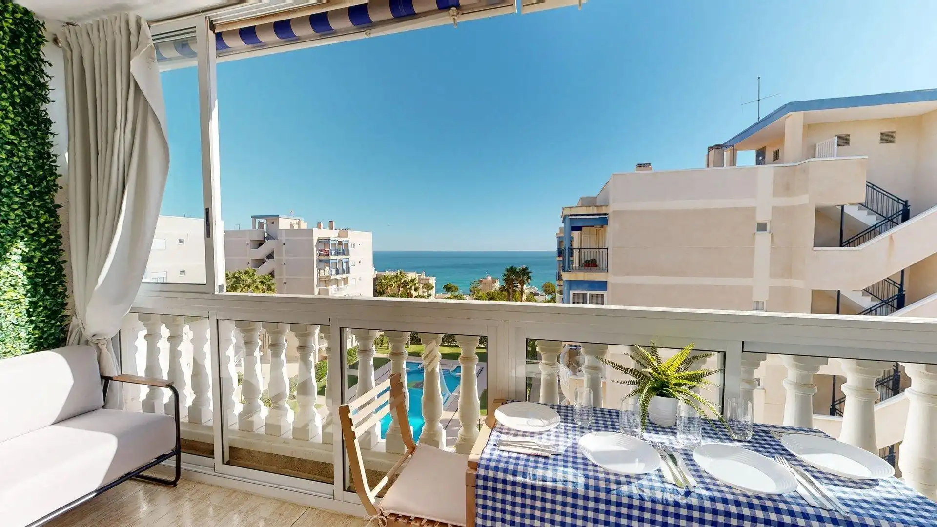 Apartament de lloguer a Avenida Costa Blanca, 19, Los Arenales del Sol