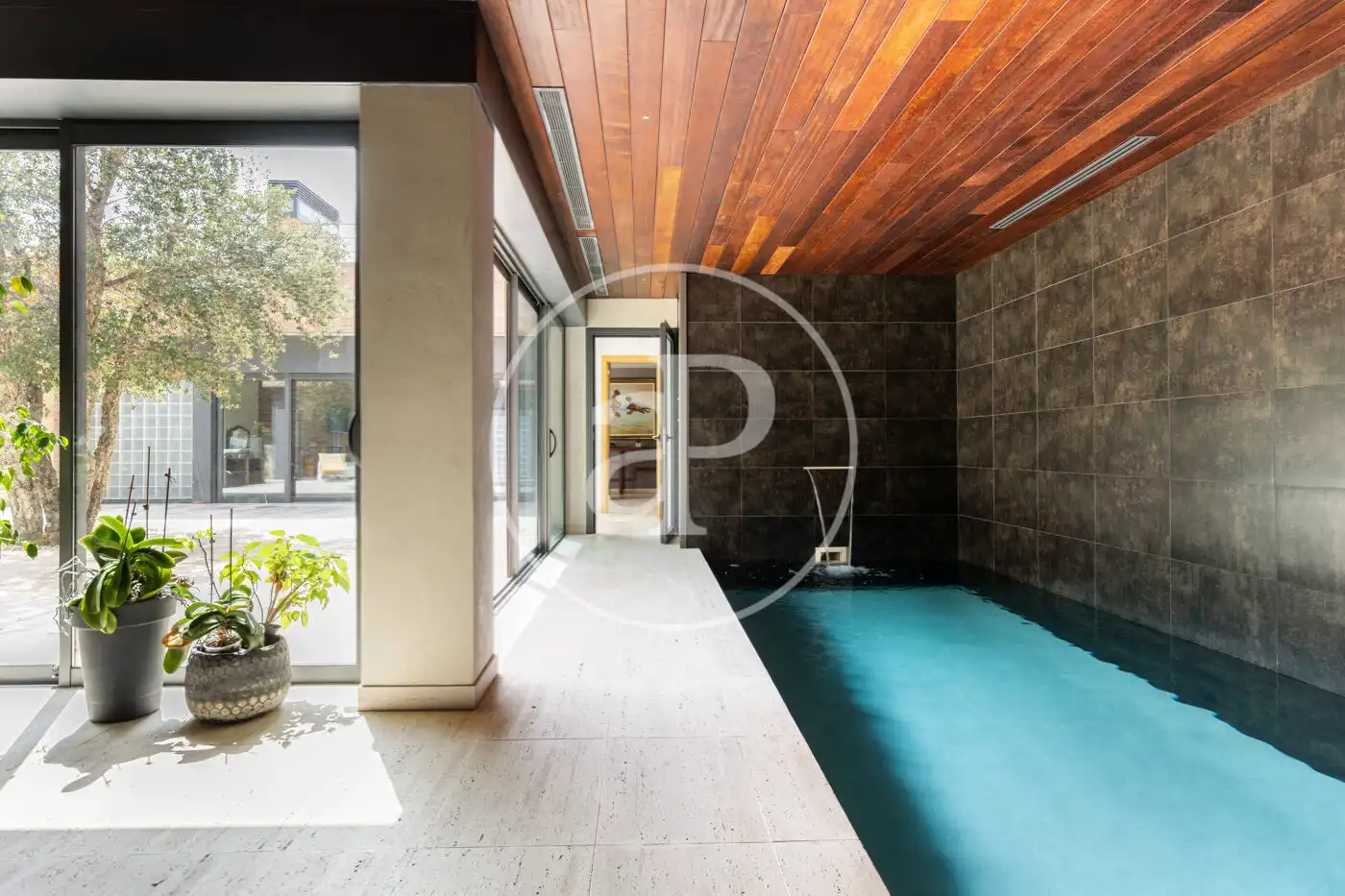 Swimming pool of Houses for sale in Sant Cugat del Vallès  with Air Conditioner, Heating and Private garden