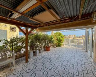 Terrassa de Casa adosada de lloguer en Torrevieja amb Aire condicionat, Terrassa i Piscina