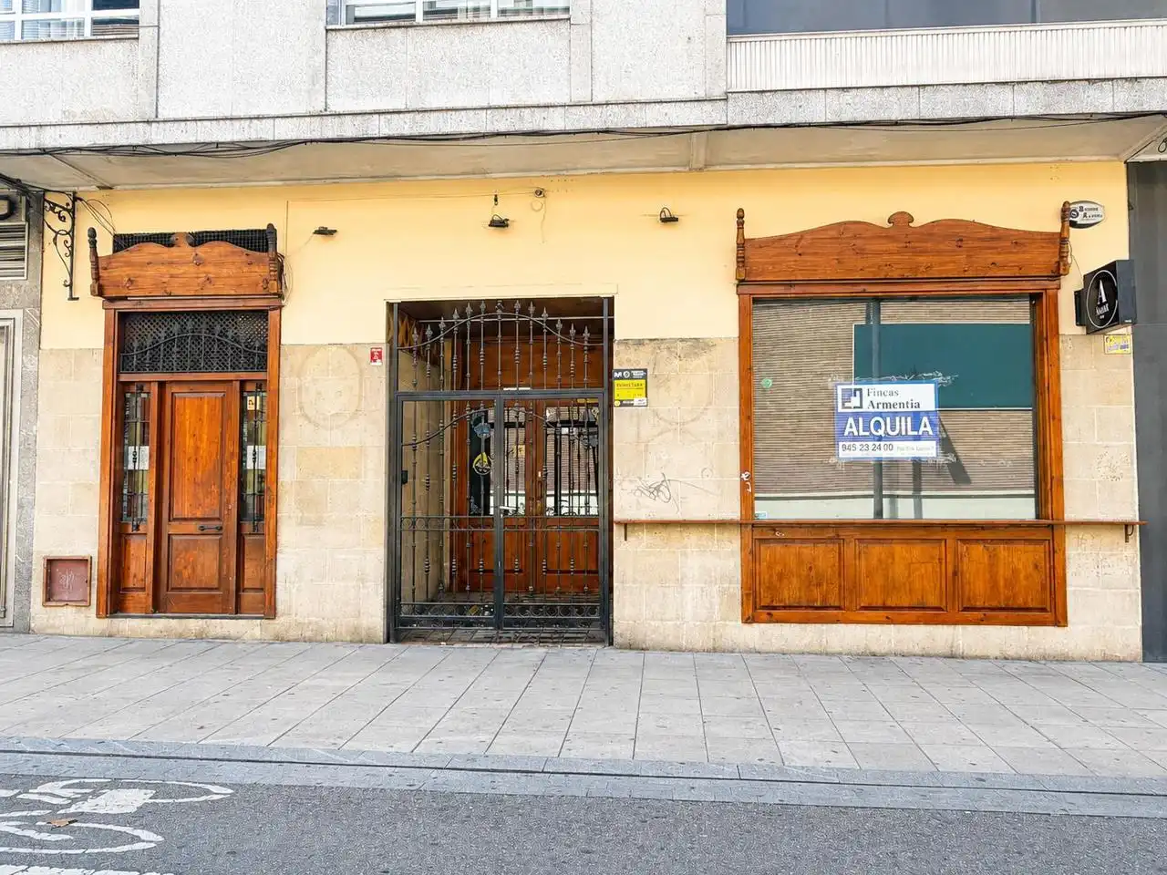 Außenansicht von Geschaftsraum zur Miete in Vitoria - Gasteiz mit Klimaanlage