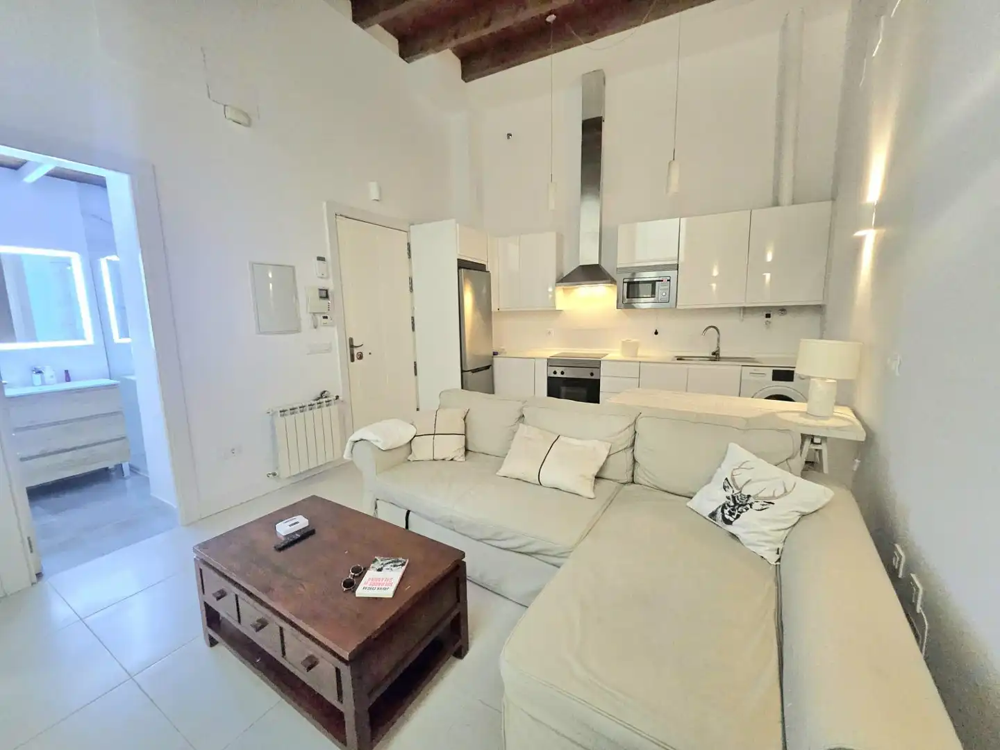 Sala de estar de Planta baja de alquiler en Sevilla con Aire acondicionado, Calefacción y Amueblado