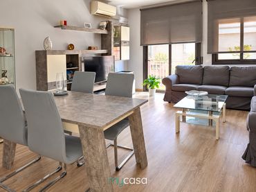 Wohnung mit Balkon zum Verkauf in Carrer del Doctor Pagès