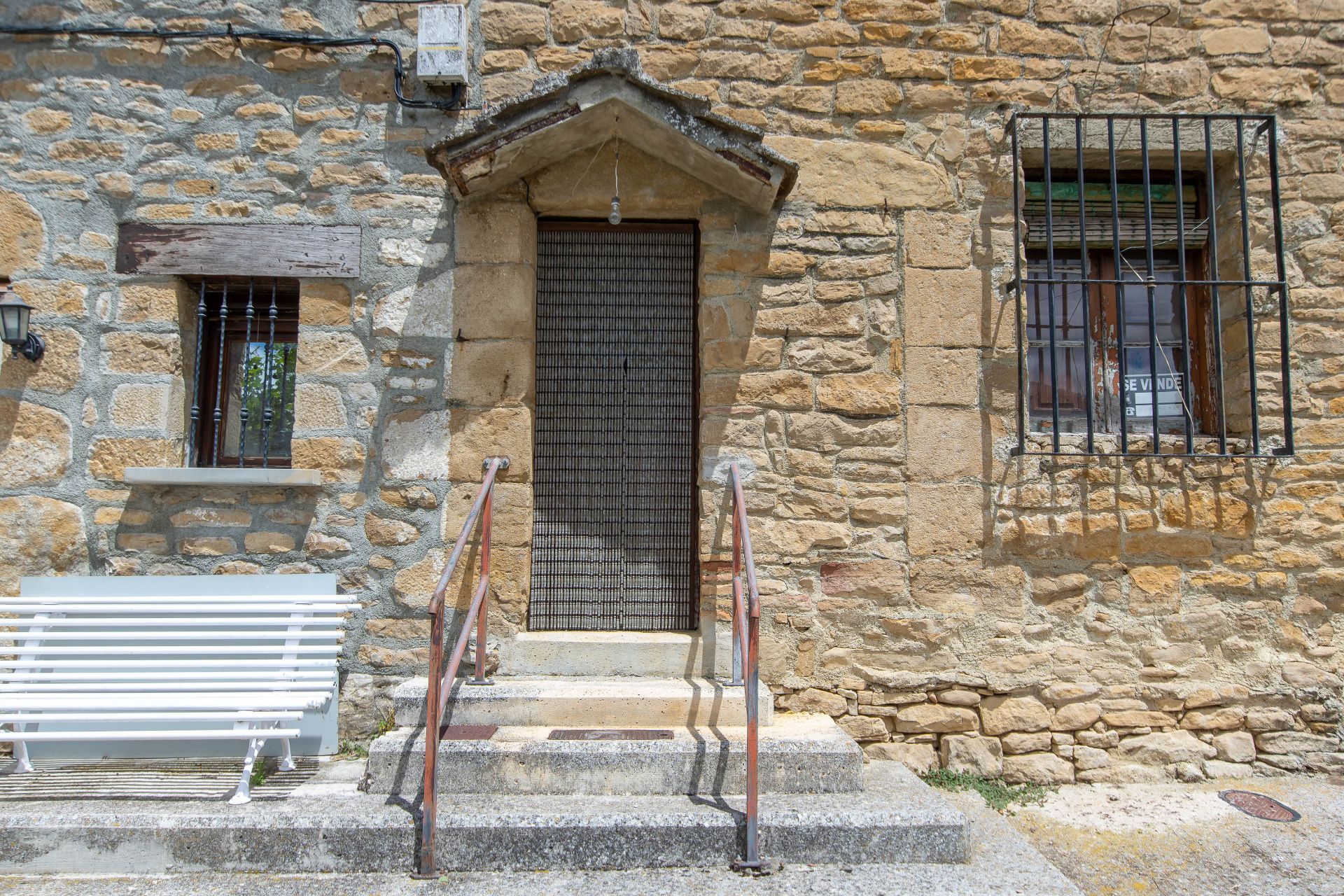 Vista exterior de Casa adosada en venda en Guirguillano amb Traster