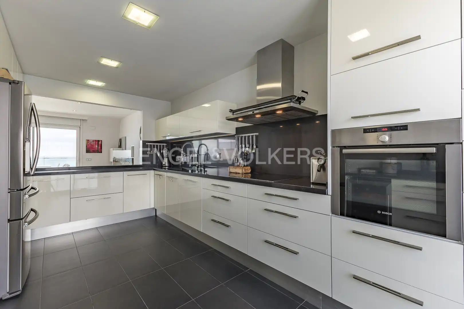 Kitchen of Duplexes for sale in Sitges  with Air Conditioner, Heating and Parquet flooring
