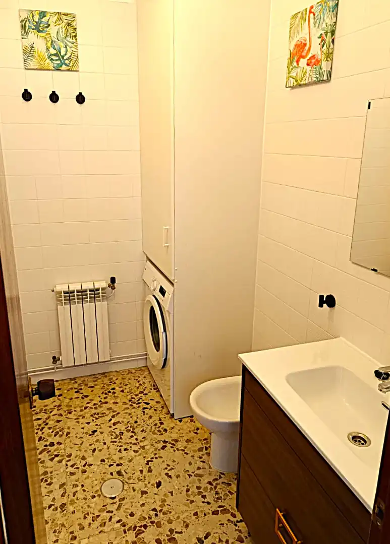 Badezimmer von Gebäude zum Verkauf in Mañón