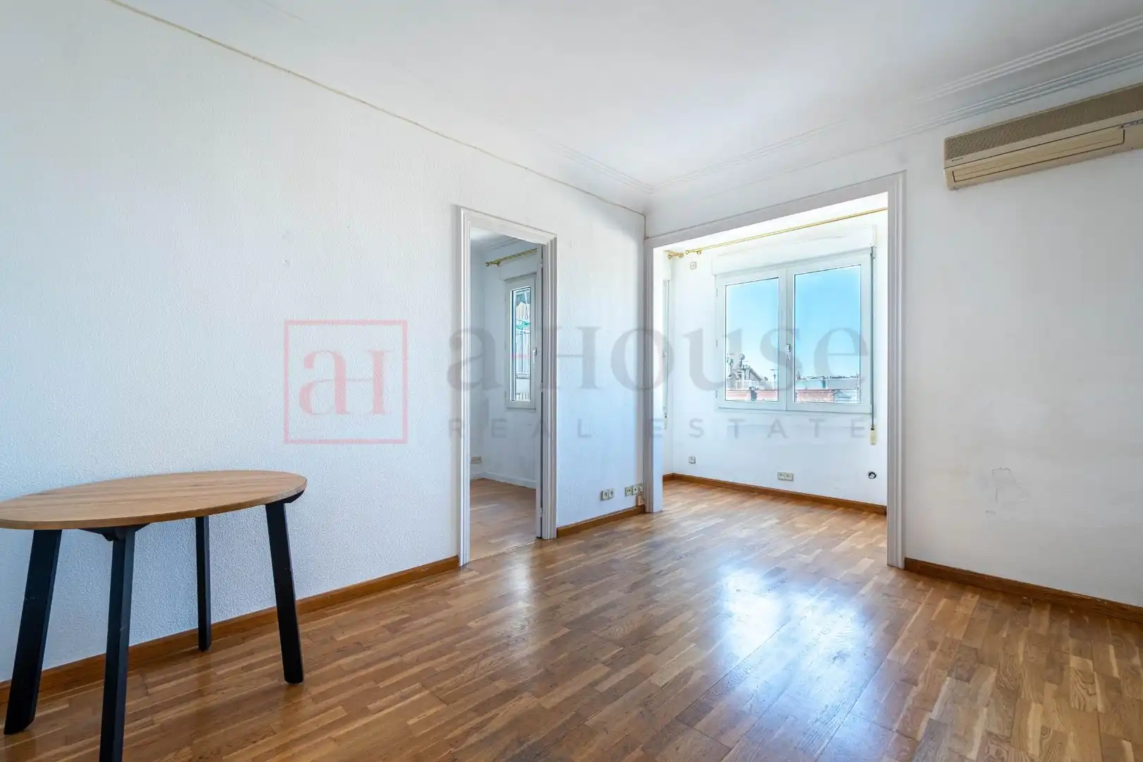 Appartamento con ascensore in vendita a Carrer Carrer Escorial, imagen 2