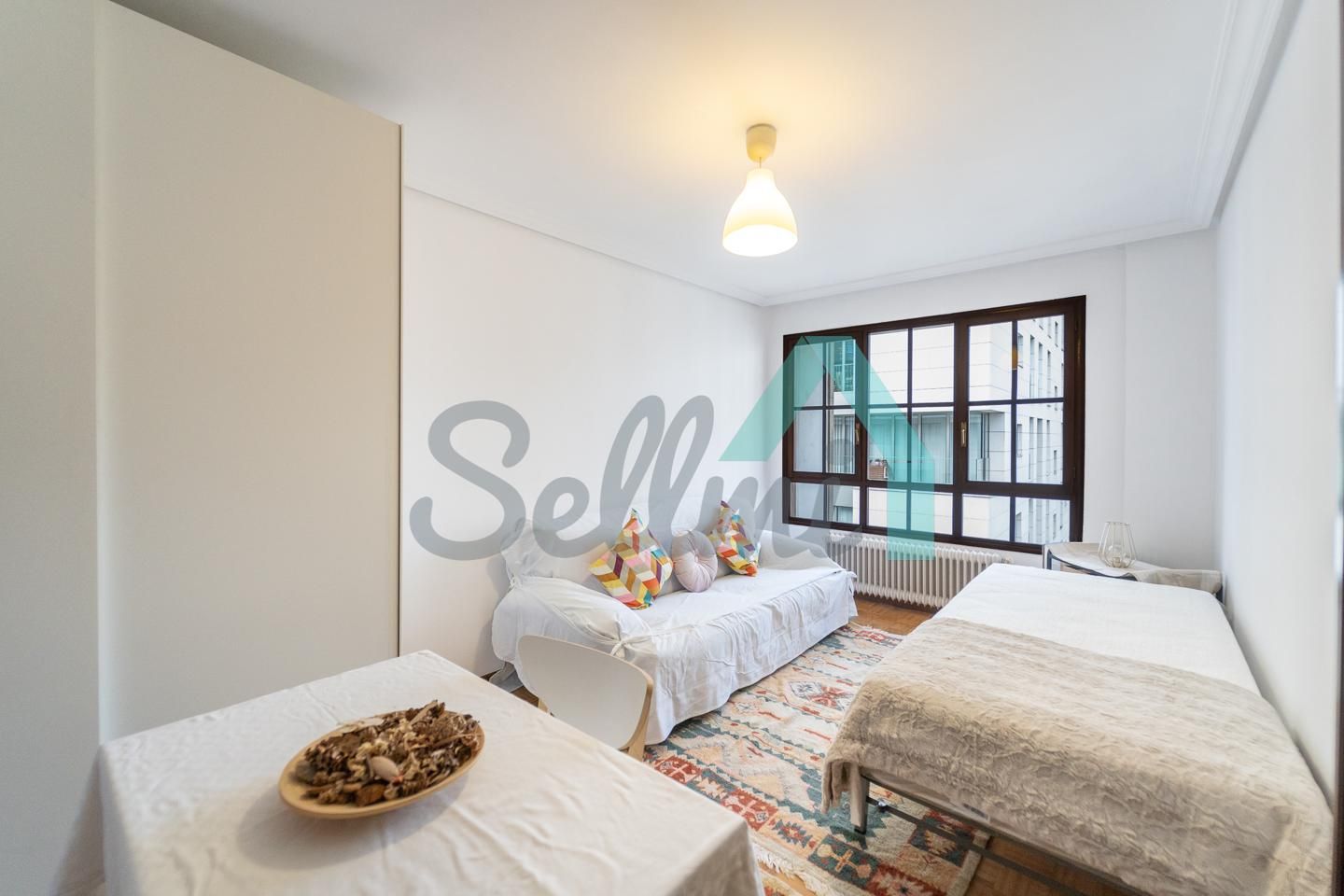 Bedroom of Flat to rent in Oviedo   with Heating, Parquet flooring and Terrace