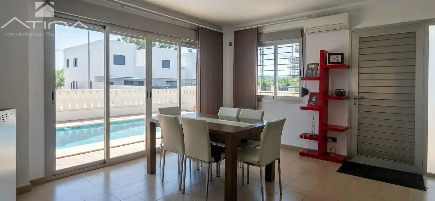 Houses for sale in Oliva, Valencia