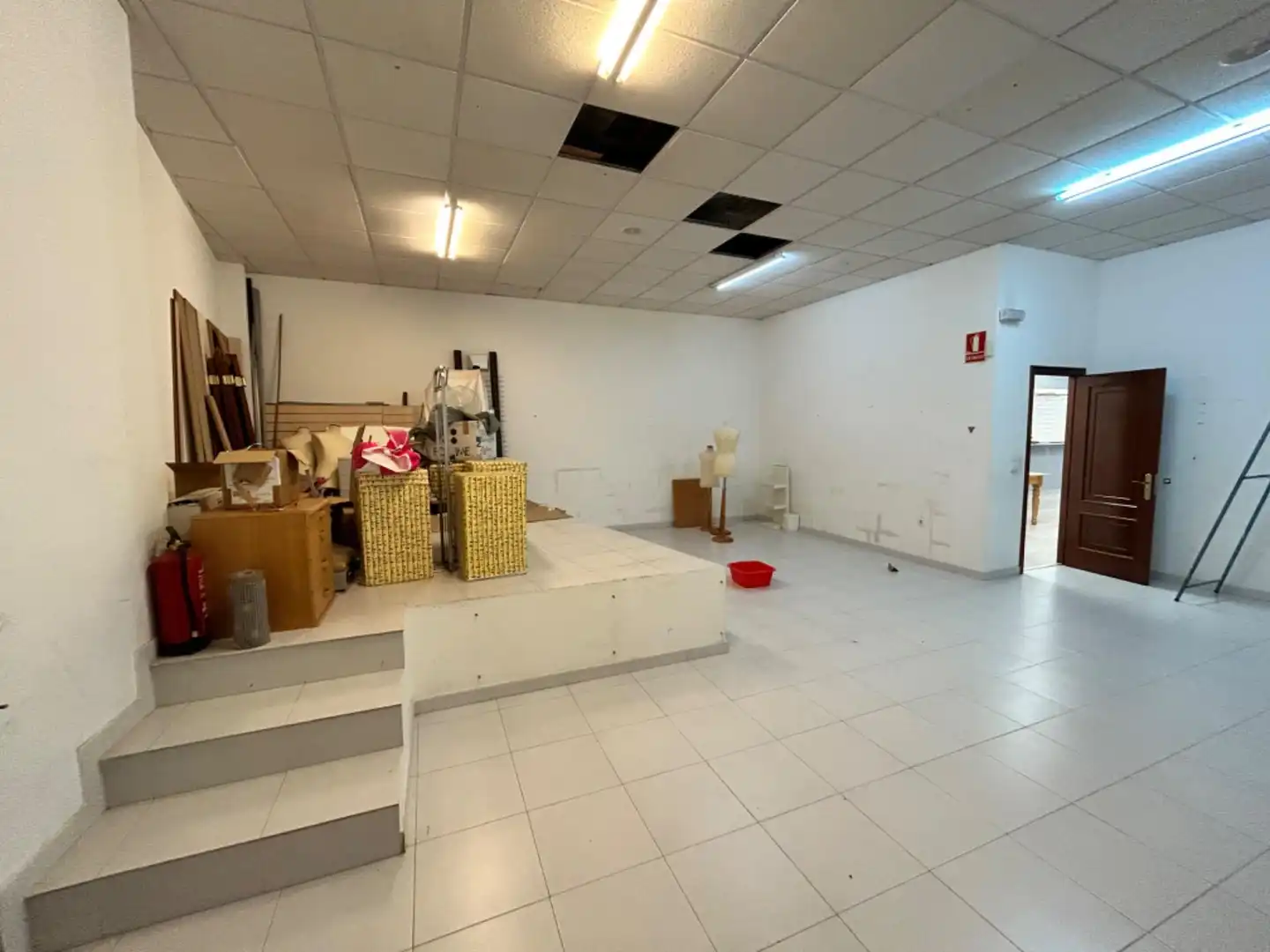 Gewerbefläche zum Verkauf in Boiro, imagen 11