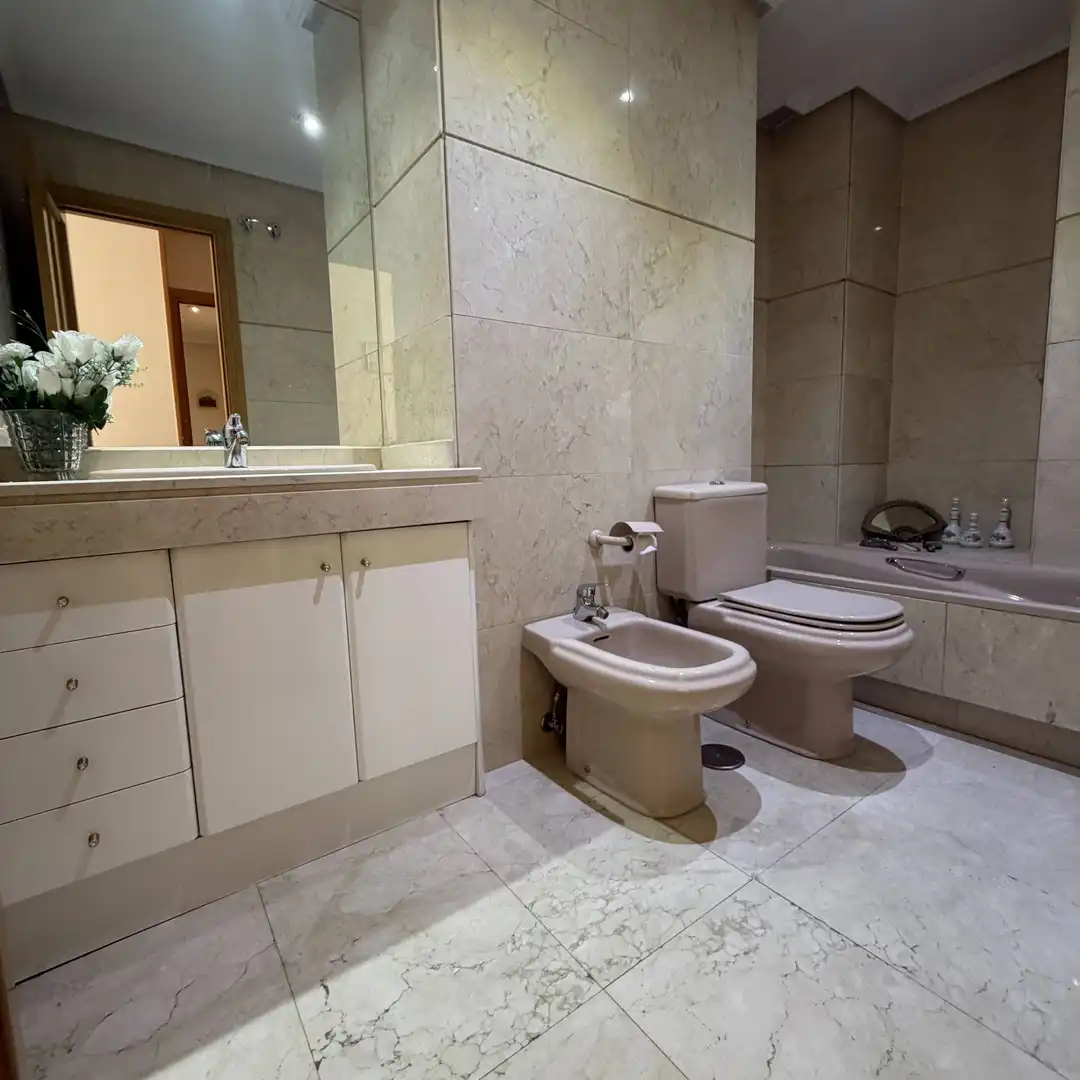 Baño de Piso en venta en Madrid con Piscina comunitaria