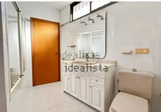 Baño de Ático en venta en Castellón de la Plana / Castelló de la Plana con Calefacción, Terraza y Trastero