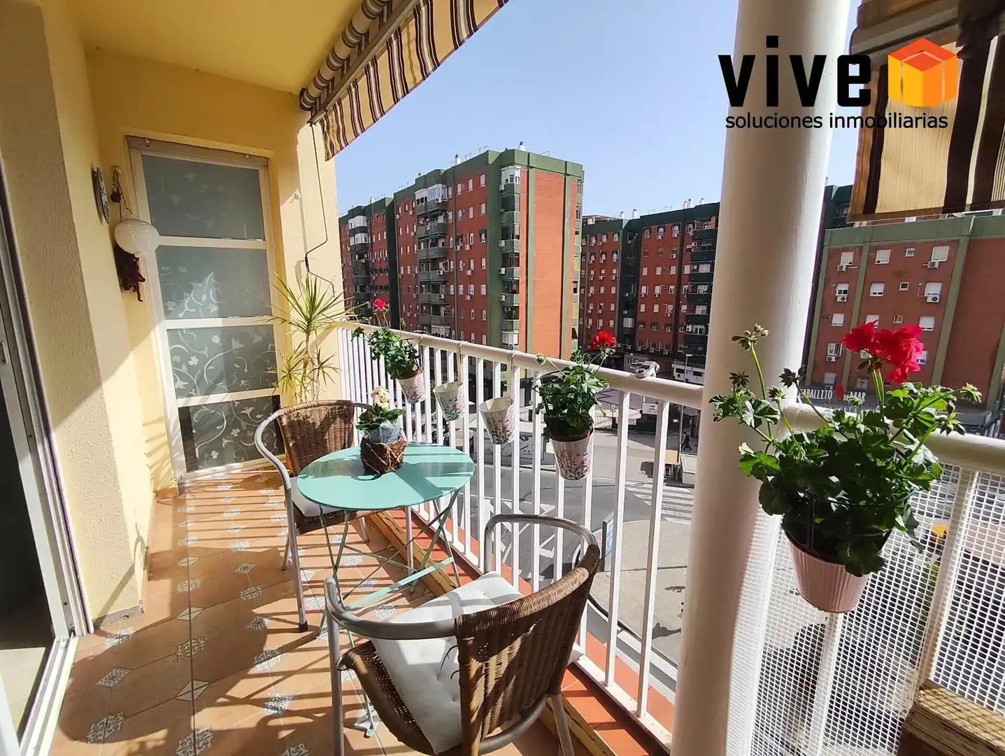 Balcony of Flat for sale in Sevilla  with Air Conditioner and Terrace