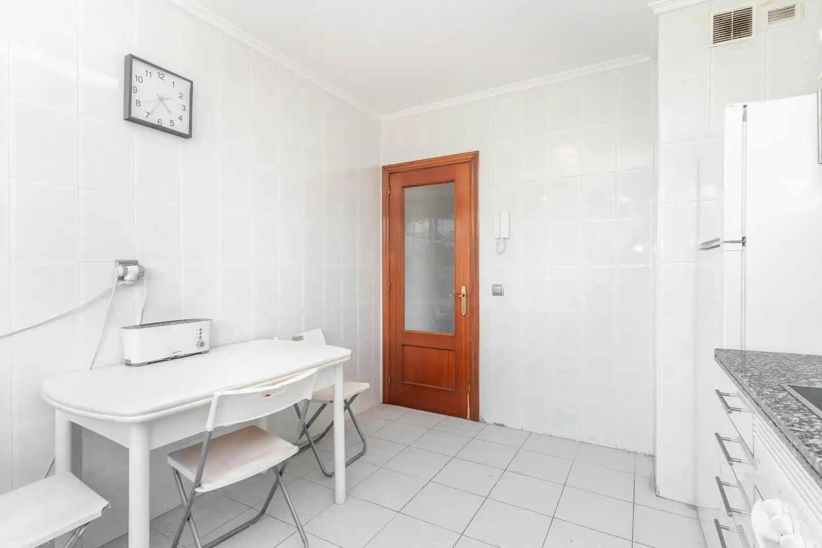 Piso en venta en Llanera con Calefacción, Trastero y Amueblado