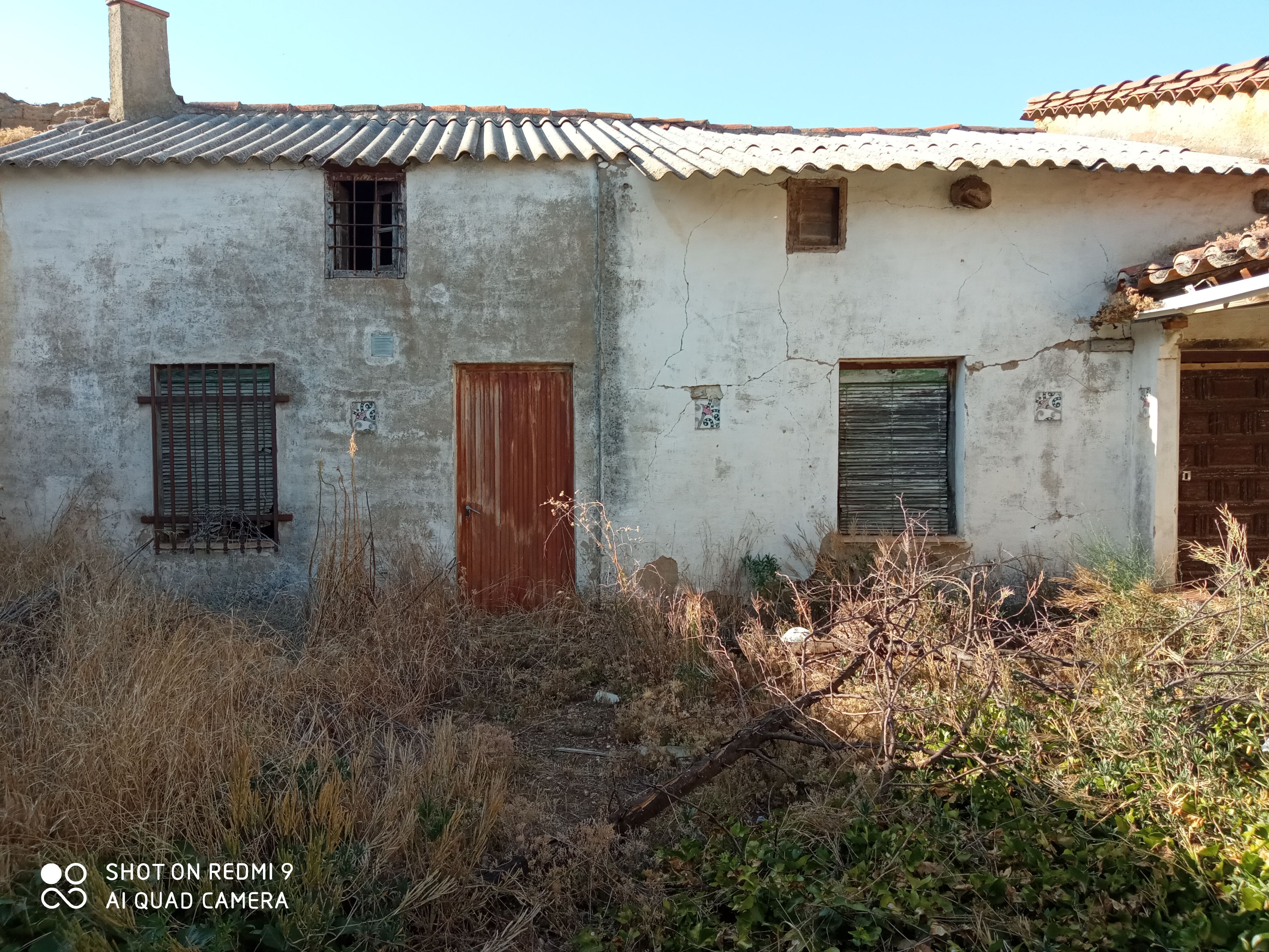 Exterior view of House or chalet for sale in Moreruela de los Infanzones  with Storage room