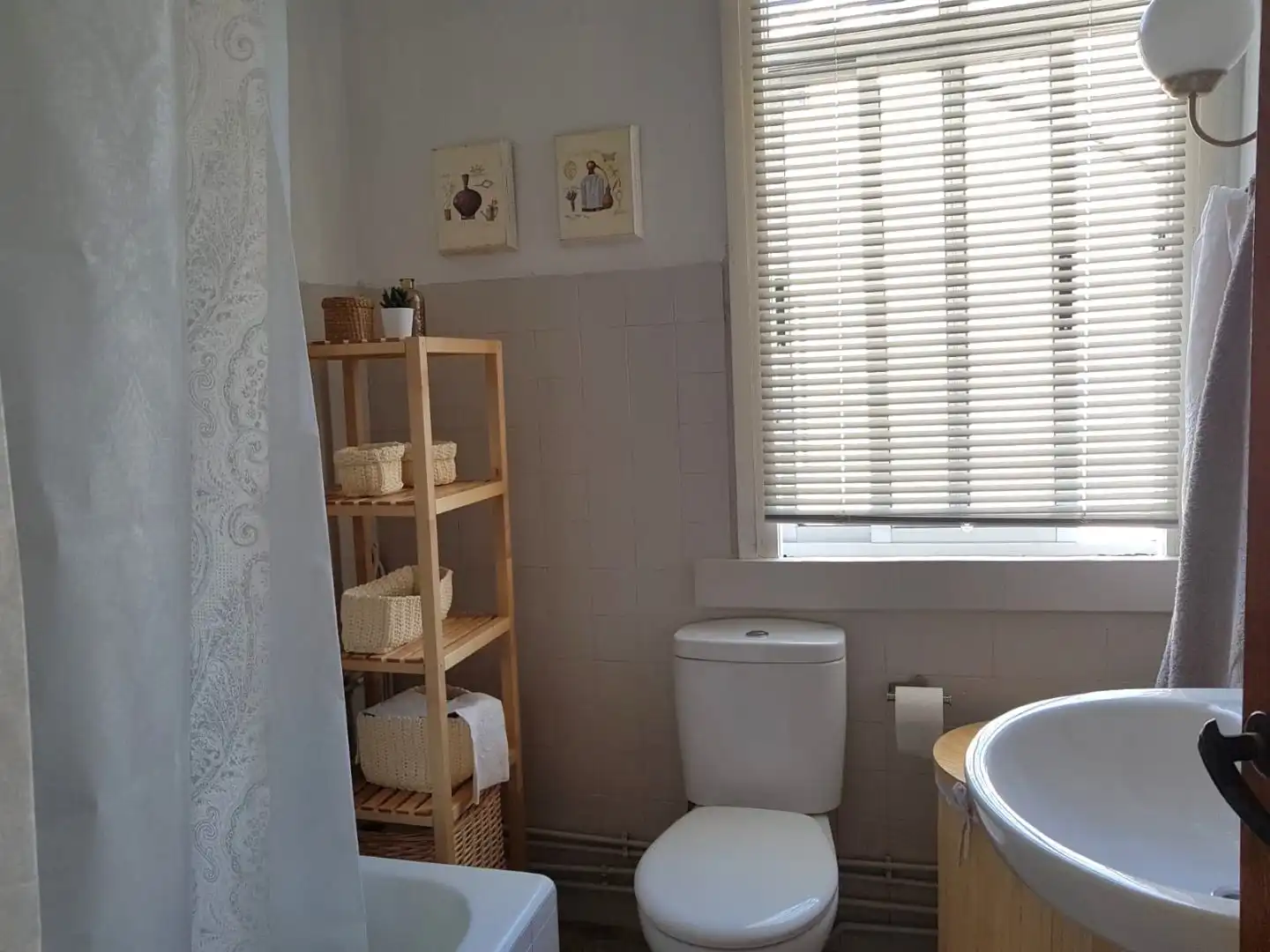 Baño de Casa o chalet en venta en Sobrado (A Coruña) con Balcón