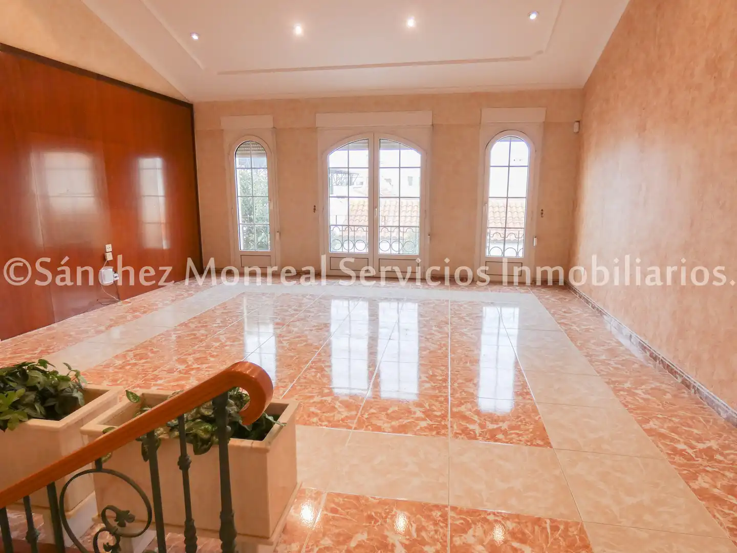 Casa con terraza en venta en Calle Zanja, imagen 2
