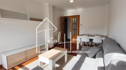 Foto 5 de Piso de alquiler en Travesía de Cacheiras, Teo, A Coruña