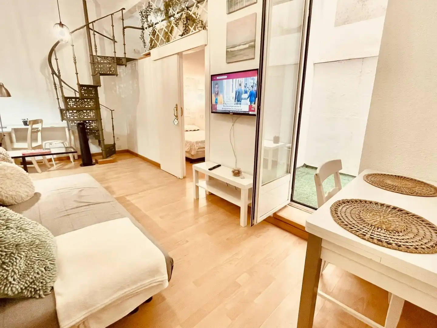 Apartments for rent in Madrid  with Heating, Terrace and Furnished