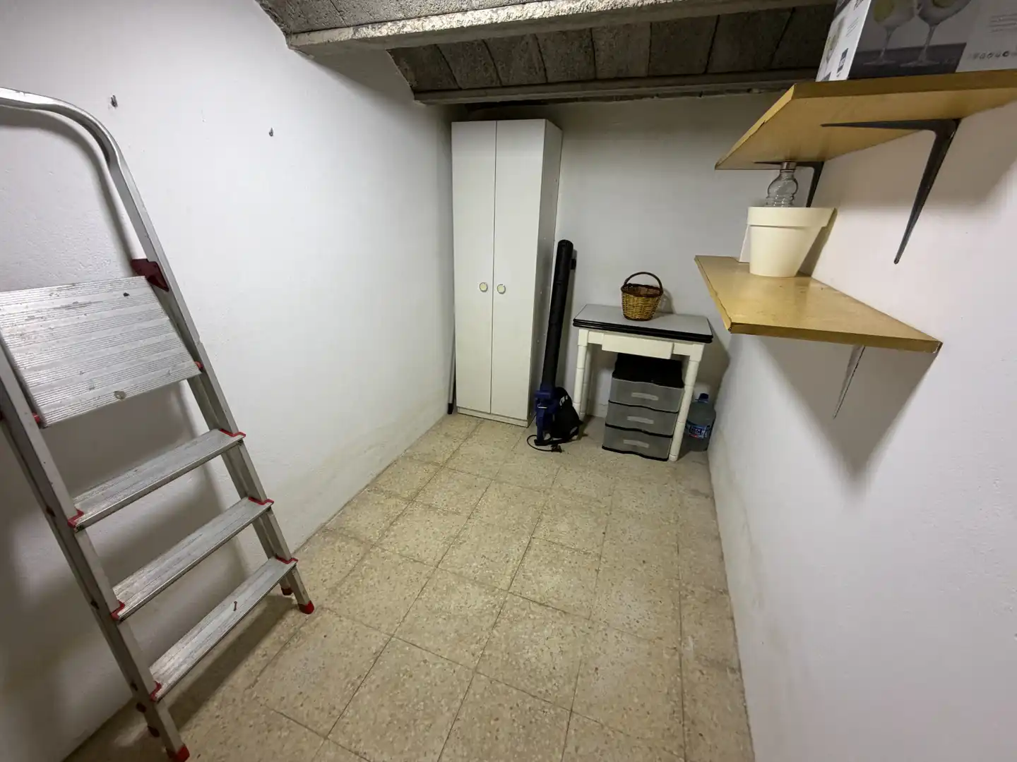 Casa adosada en venta en Olot con Calefacción, Jardín privado y Balcón