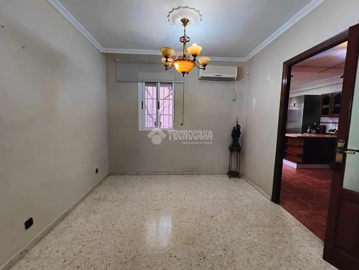 Casa pareada con terraza en venta en Los Palacios y Villafranca, imagen 10