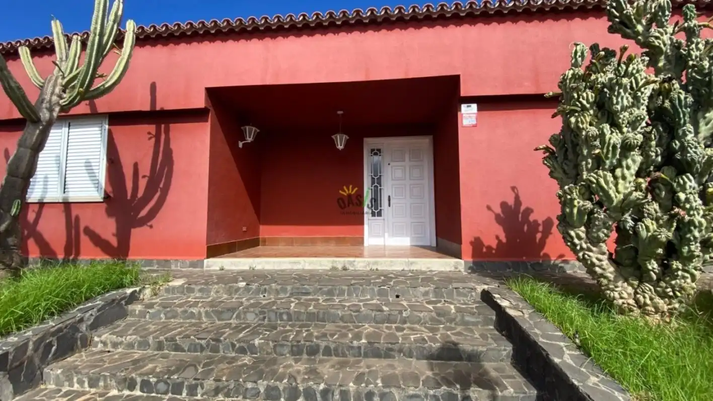 Houses for sale in San Cristóbal de la Laguna  with Storage room