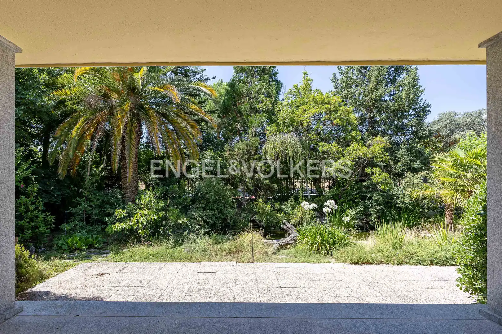 Vista exterior de Finca rústica de lloguer en Pozuelo de Alarcón amb Calefacció, Jardí privat i Terrassa