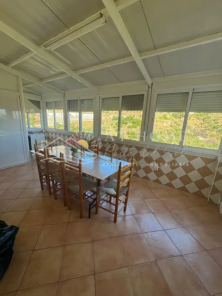 Esszimmer von Haus oder Chalet zur Miete in Torrox mit Ofen