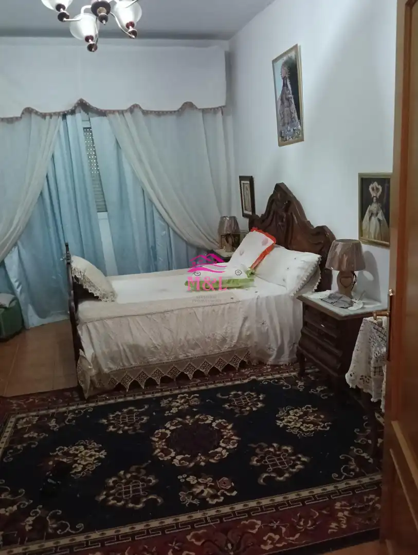 Dormitori de Finca rústica en venda en Mérida