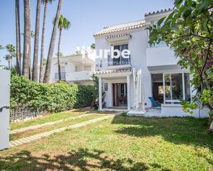 Garden of House or chalet to rent in Marbella  with Air Conditioner, Terrace and Swimming Pool