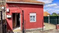 Exterior view of Single-family semi-detached for sale in Bergondo  with Private garden