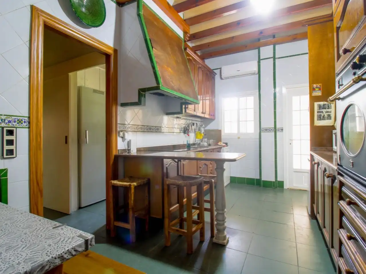 Cocina de Casa o chalet en venta en Úbeda con Aire acondicionado y Piscina