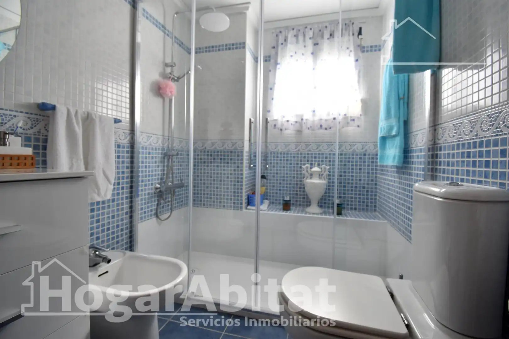 Badezimmer von Wohnung zum Verkauf in Gandia mit Terrasse und Gemeinschaftspool