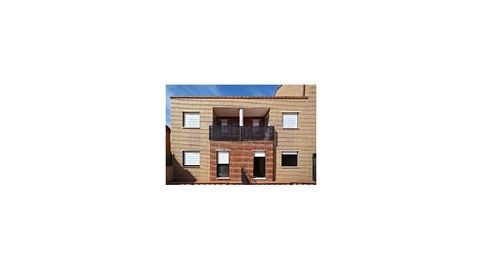Foto 2 de Casa adosada en venta en Alesanco, La Rioja