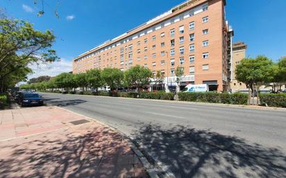 Exterior view of Premises to rent in  Sevilla Capital  with Air Conditioner and Heating