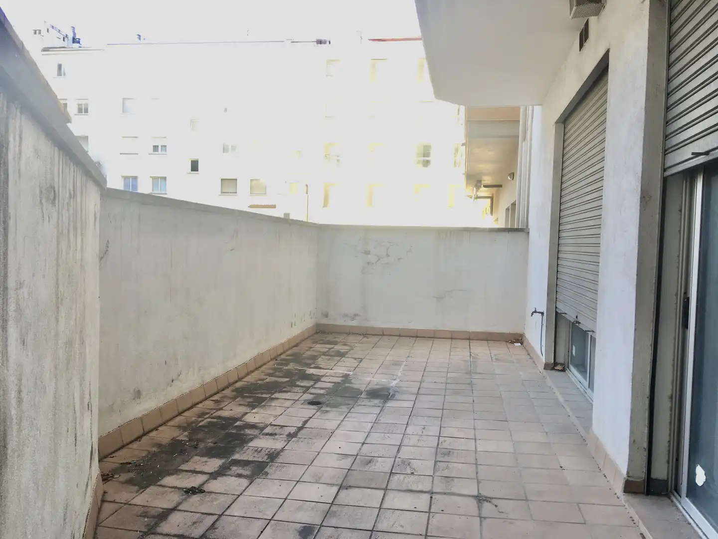 Local en venda a Carrer Salvador Dabau i Caussa, 8, Sant Narcís