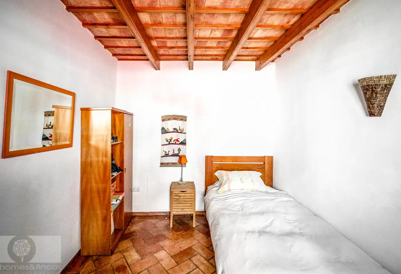 Schlafzimmer von Einfamilien-Reihenhaus zum Verkauf in San Silvestre de Guzmán