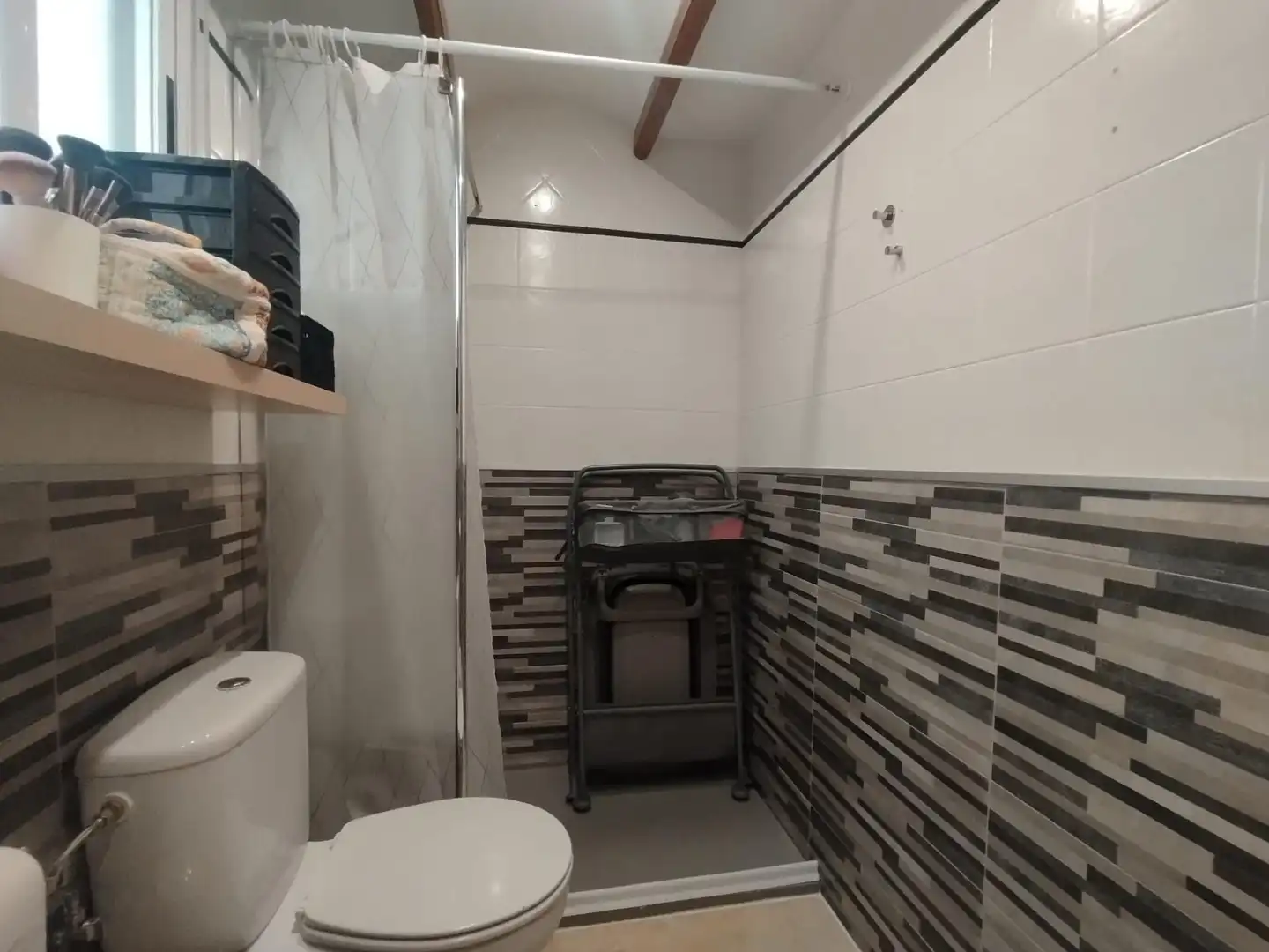 Baño de Apartamento en venta en Guardamar del Segura con Aire acondicionado, Calefacción y Terraza