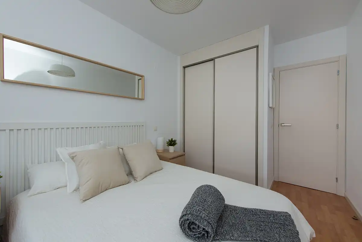 Habitación de Piso en venta en Madrid con Aire acondicionado, Trastero y Piscina comunitaria