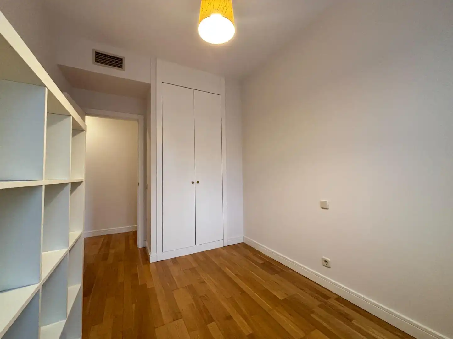 Schlafzimmer von Wohnung zur Miete in Hortaleza