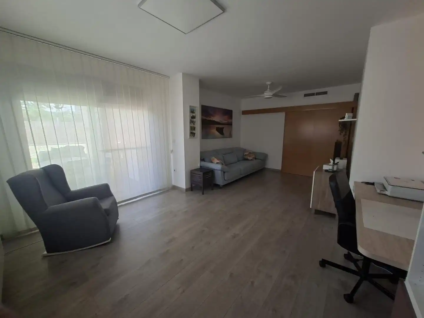 Sala de estar de Planta baja en venta en Paterna con Aire acondicionado, Calefacción y Jardín privado