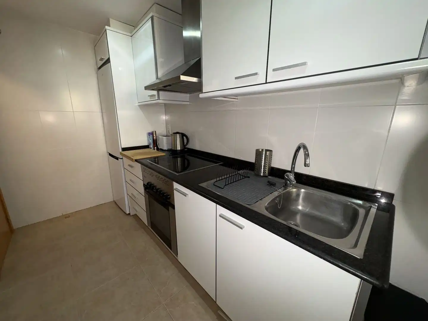 Cuina de Apartament en venda en Dénia amb Aire condicionat, Calefacció i Jardí privat