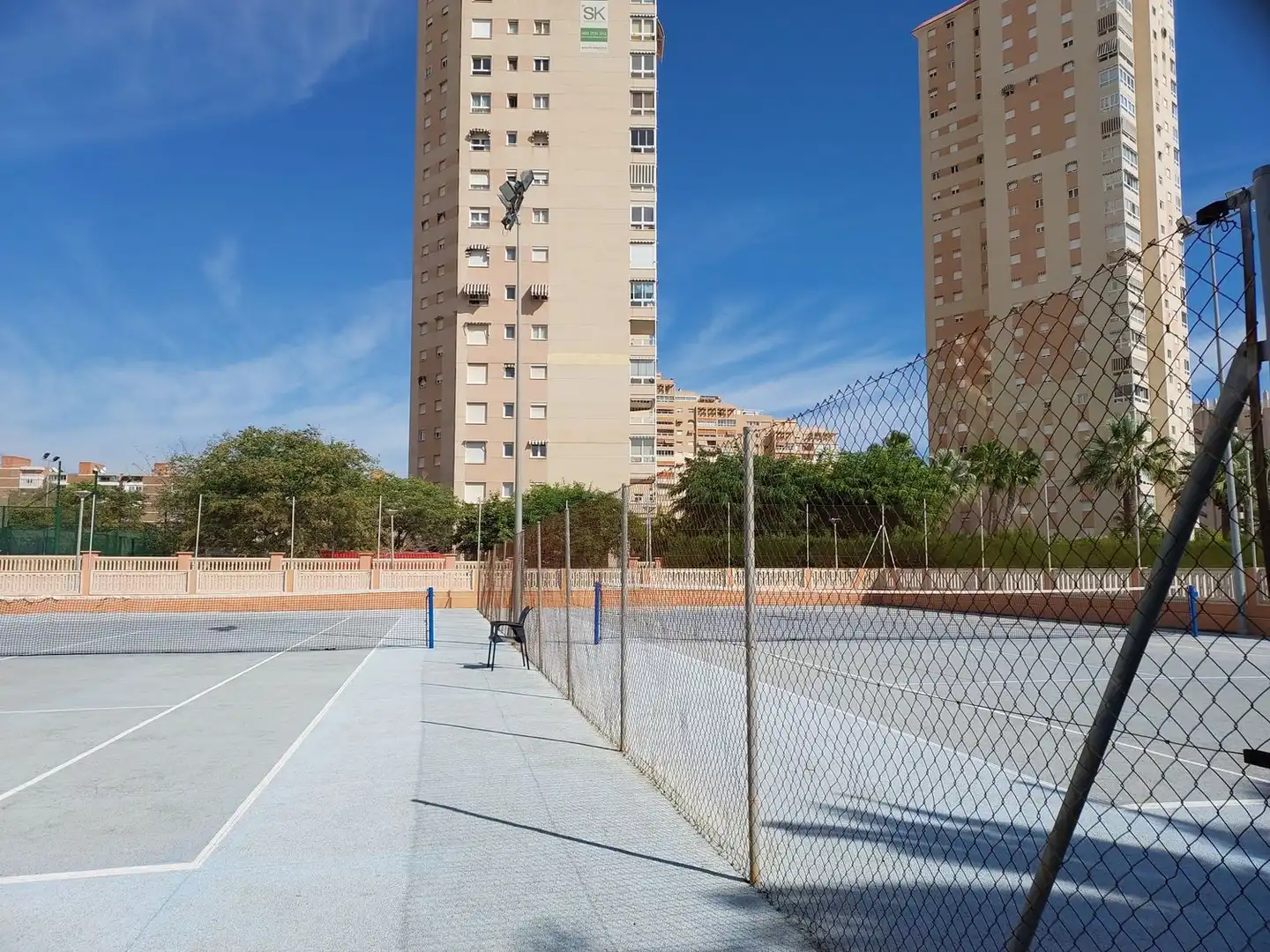 Exterior view of Flat for sale in El Campello  with Terrace, Furnished and Community pool